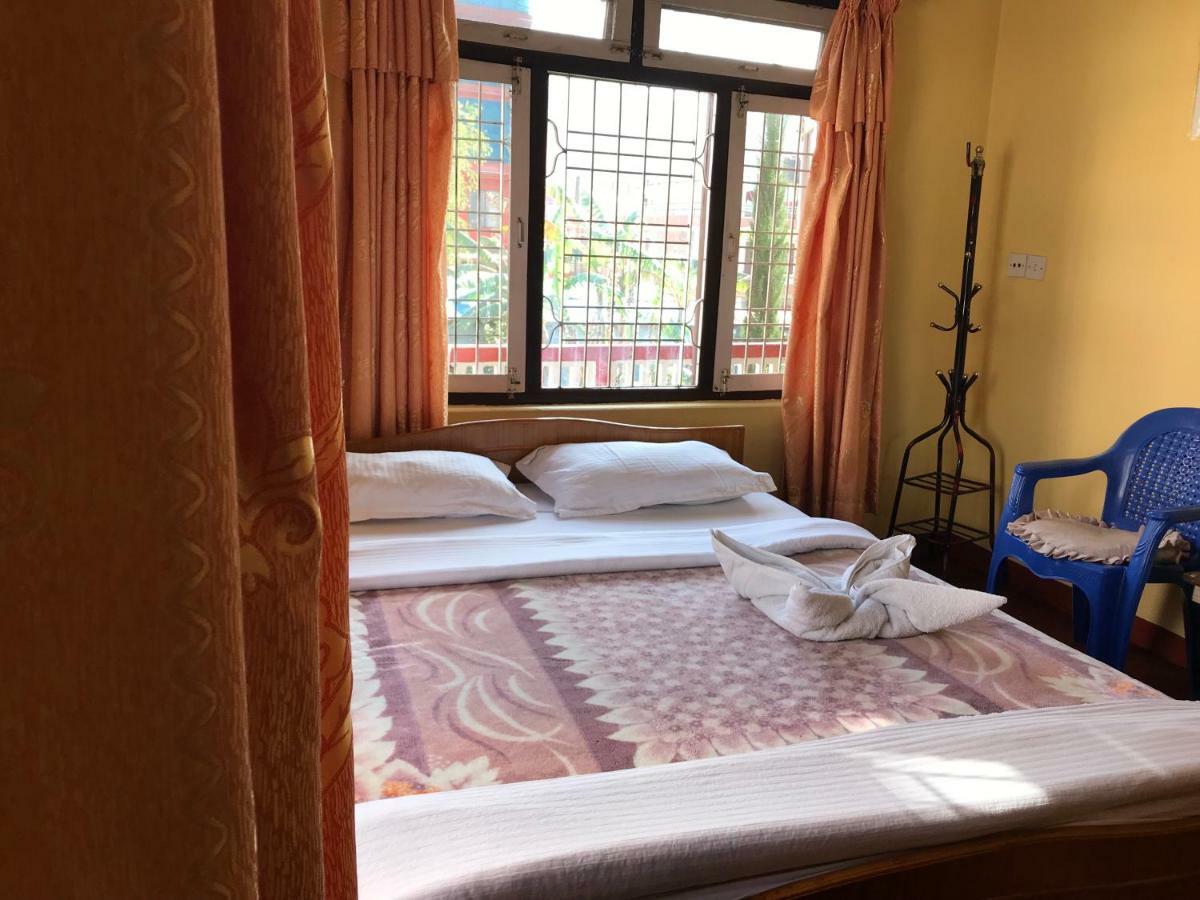 Geo Guest House Покхара Экстерьер фото